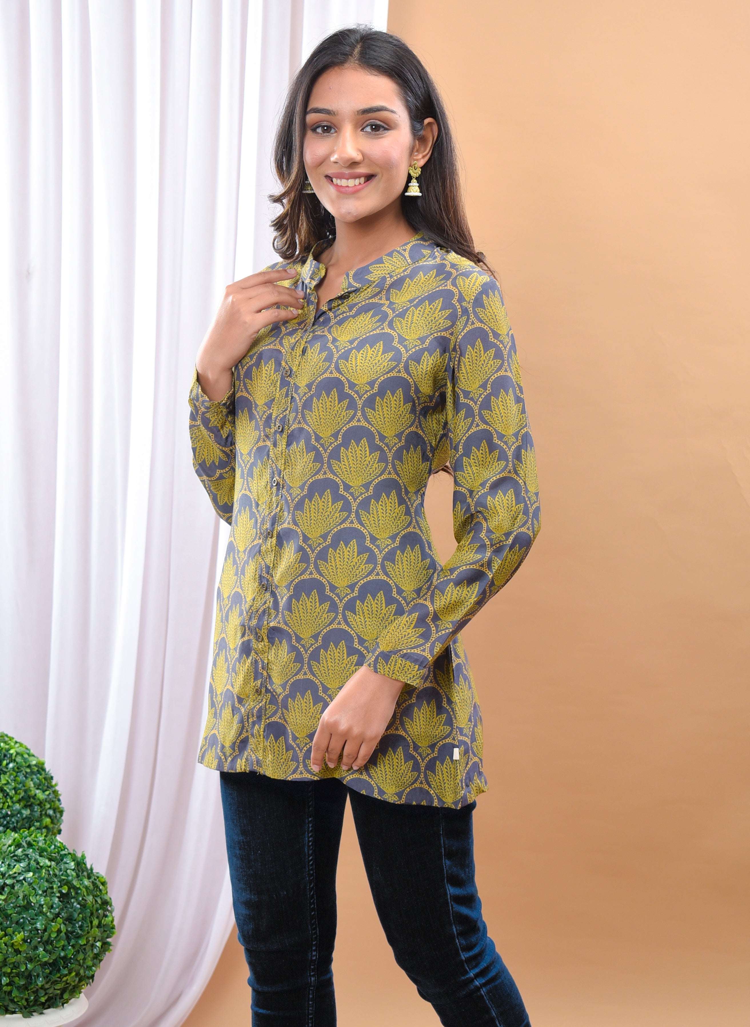 Grey Lotus Buta Shirt