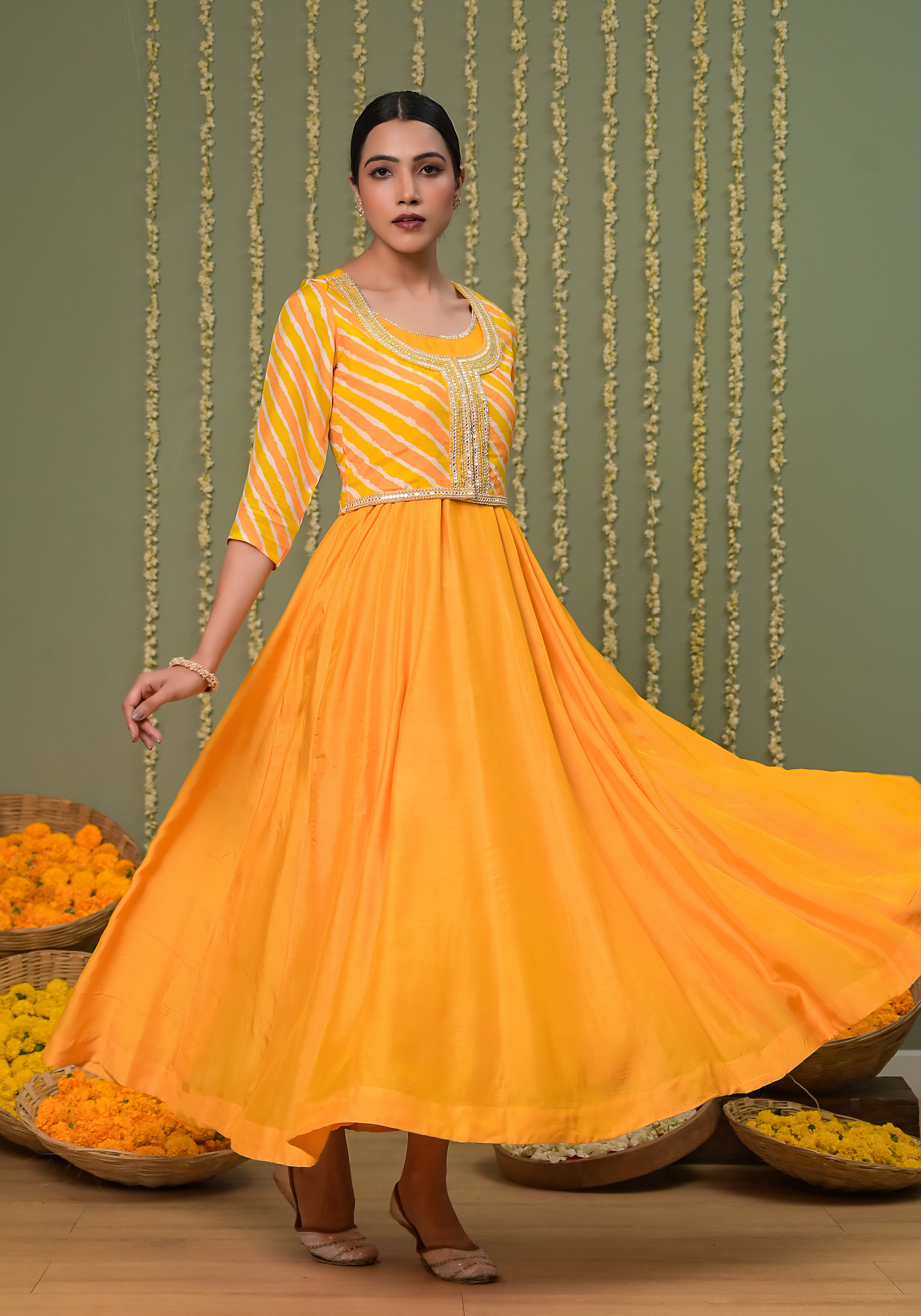 Aamiya Leheriya Koti With Solid Yellow Anarkali Dress,