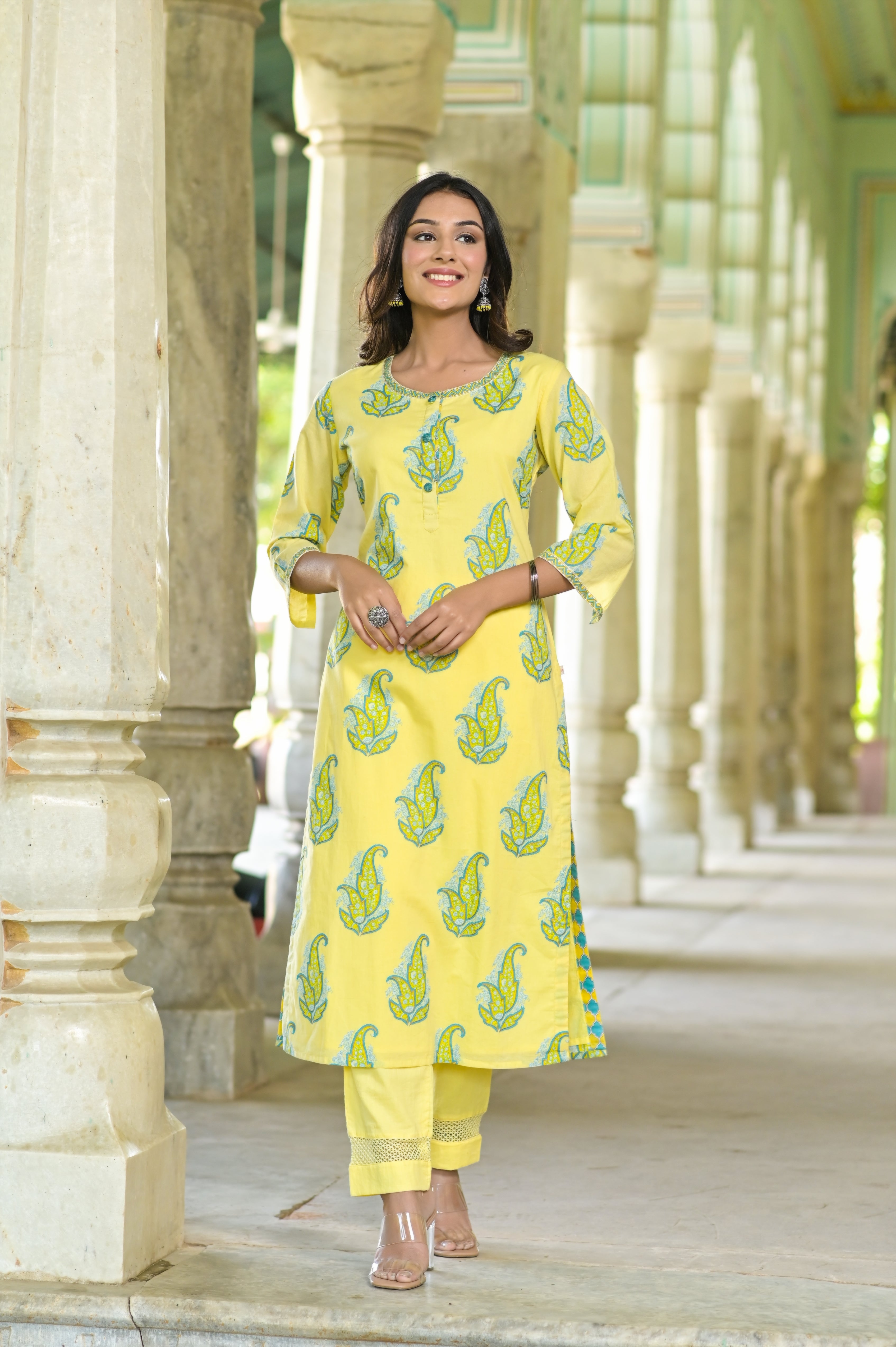 Sunshine Paisley Kurta